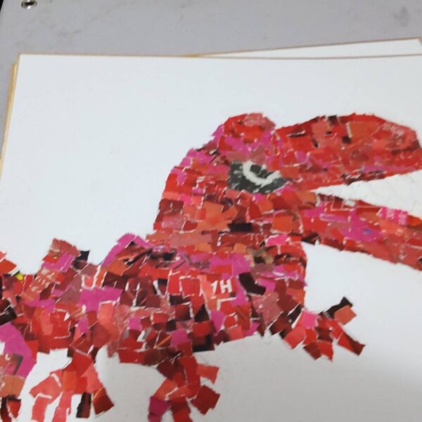 誰でも簡単にできる新聞ちぎり絵で障がいがある方の人生が変わったエピソード Welsearch ウェルサーチ 福祉の専門家や当事者たちが発信する福祉情報サイト