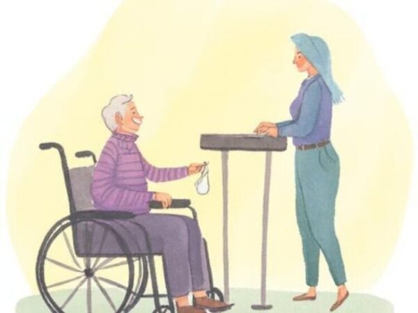 車椅子に座った高齢の男性が、テーブル越しに立つ女性へ手作りのお守りのような小さな袋を手渡している、温かい雰囲気の水彩イラスト。